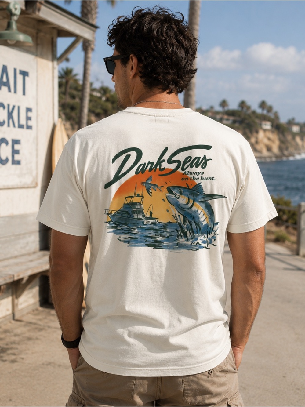 Dark Seas In Pursuit Premium Fishing T-Shirt XL NWT Cream